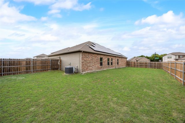 1513 Kinglet Street, Desoto, TX 75115