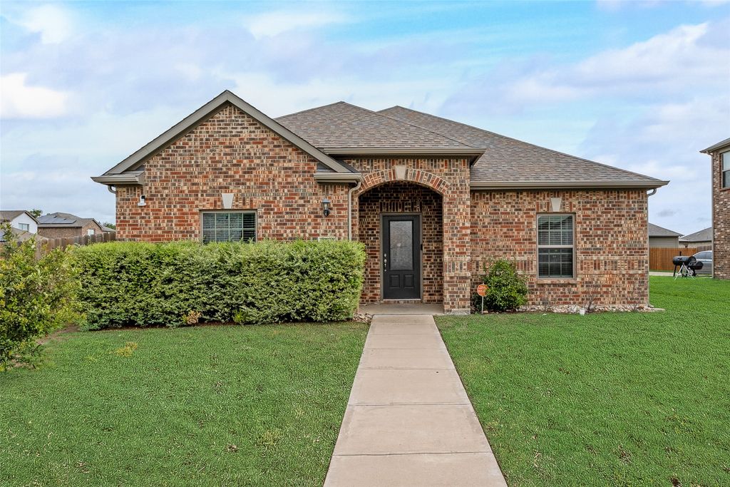 1513 Kinglet Street, Desoto, TX 75115
