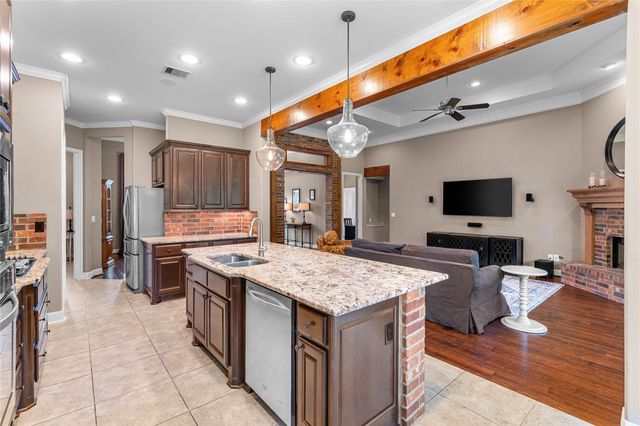 23402 Sonoma Valley Drive, Magnolia, TX 77355