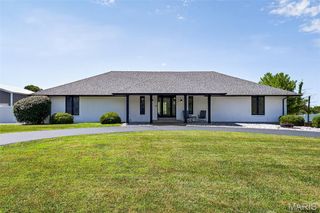 2097 Farris County Road, Foristell, MO 63348