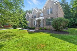 405 Beacon Key CT, Chesapeake, VA 23322