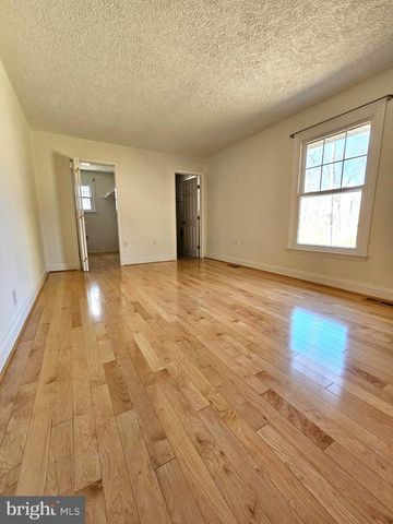 274 WOODSIDE LN, Winchester, VA 22603