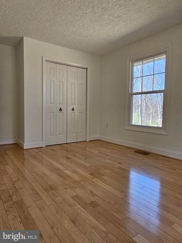 274 WOODSIDE LN, Winchester, VA 22603