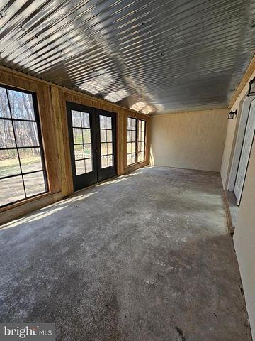 274 WOODSIDE LN, Winchester, VA 22603