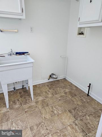274 WOODSIDE LN, Winchester, VA 22603