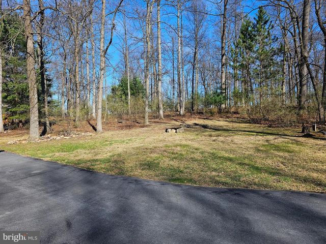 274 WOODSIDE LN, Winchester, VA 22603