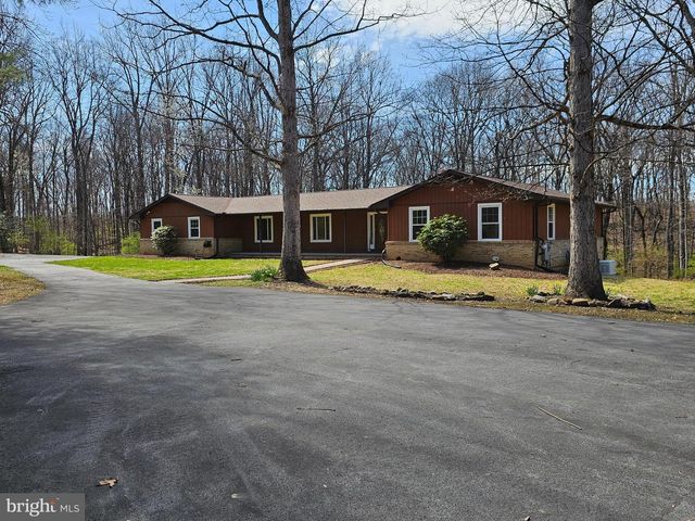 274 WOODSIDE LN, Winchester, VA 22603