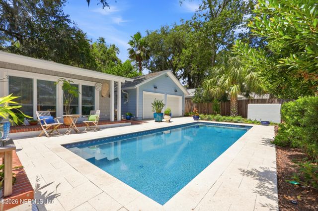 2769 WHITE OAK Lane, Jacksonville, FL 32207