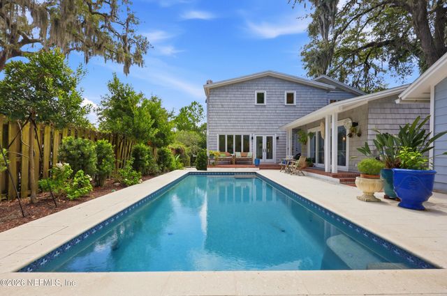 2769 WHITE OAK Lane, Jacksonville, FL 32207