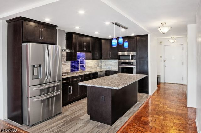7004 Boulevard East A38, West New York Town, NJ 07093
