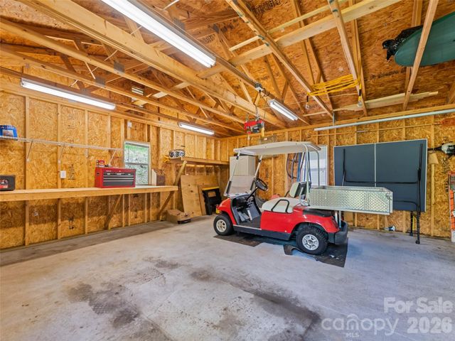831 Red Bank Road, Waynesville, NC 28786
