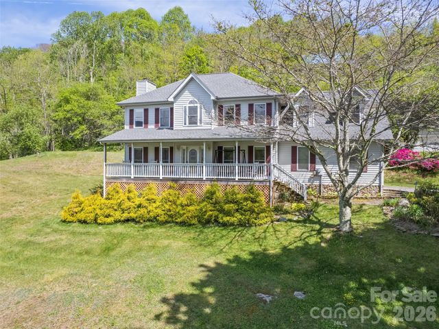 831 Red Bank Road, Waynesville, NC 28786