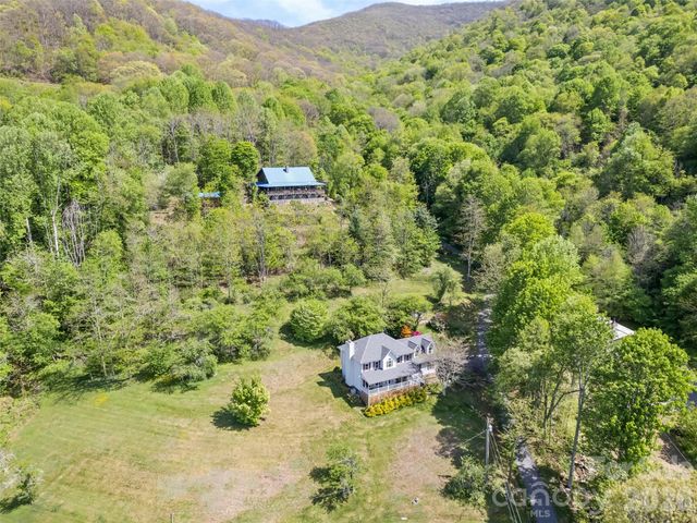 831 Red Bank Road, Waynesville, NC 28786