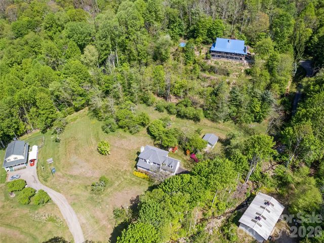 831 Red Bank Road, Waynesville, NC 28786