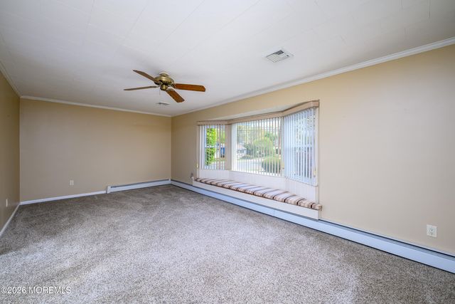 596 Sica Lane, Toms River, NJ 08753