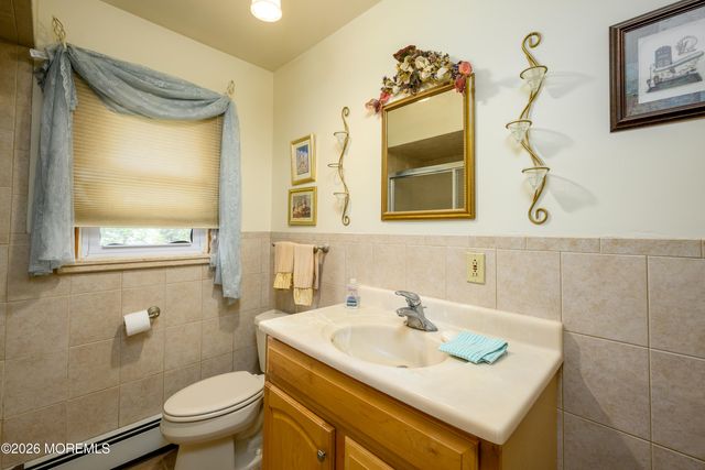 596 Sica Lane, Toms River, NJ 08753