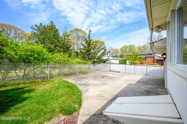596 Sica Lane, Toms River, NJ 08753