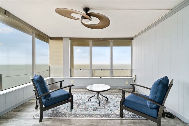 4302 Ocean Dr 71, Corpus Christi, TX 78412