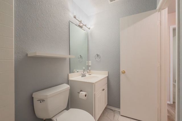 10537 Splitridge Court, Fort Worth, TX 76108