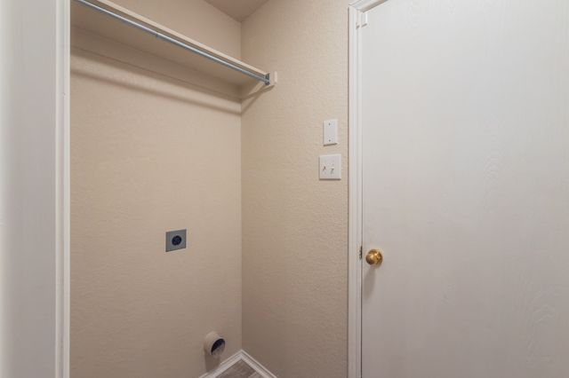 10537 Splitridge Court, Fort Worth, TX 76108