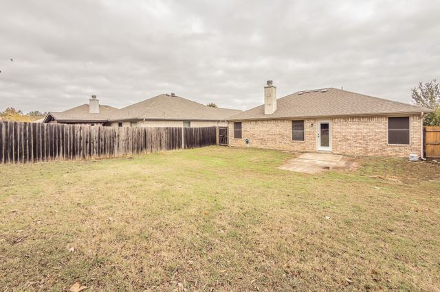 10537 Splitridge Court, Fort Worth, TX 76108