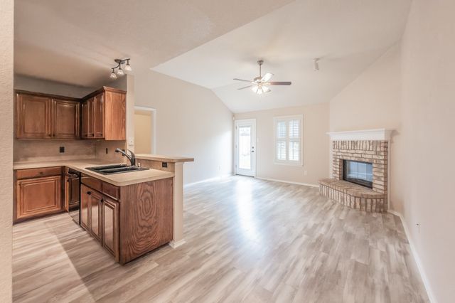 10537 Splitridge Court, Fort Worth, TX 76108