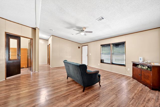 103 Anvil Court, Weatherford, TX 76088