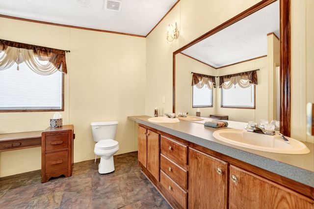 103 Anvil Court, Weatherford, TX 76088