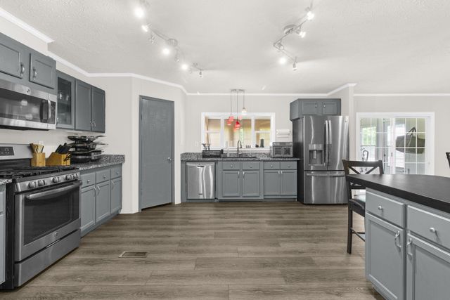 712 Wesley Grove Road, Cottageville, SC 29435