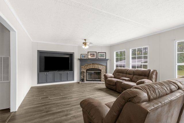 712 Wesley Grove Road, Cottageville, SC 29435