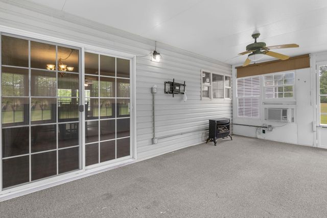 712 Wesley Grove Road, Cottageville, SC 29435