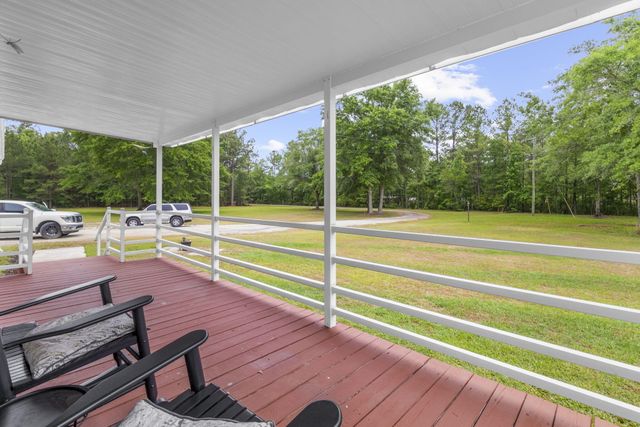 712 Wesley Grove Road, Cottageville, SC 29435
