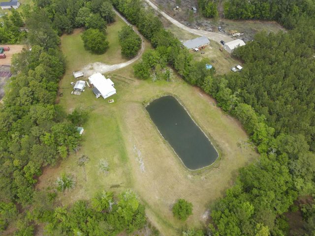 712 Wesley Grove Road, Cottageville, SC 29435