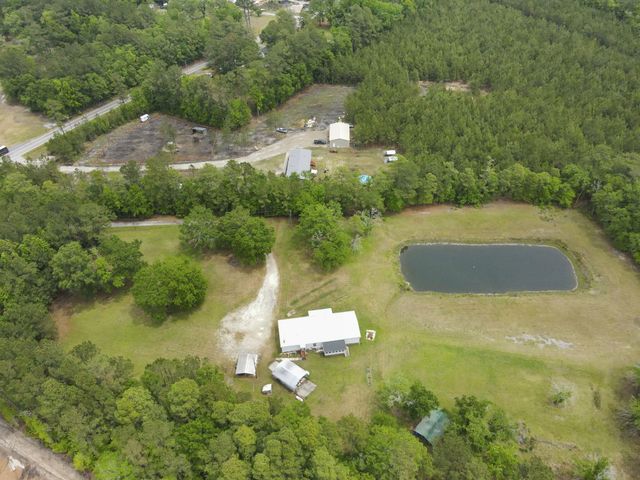 712 Wesley Grove Road, Cottageville, SC 29435