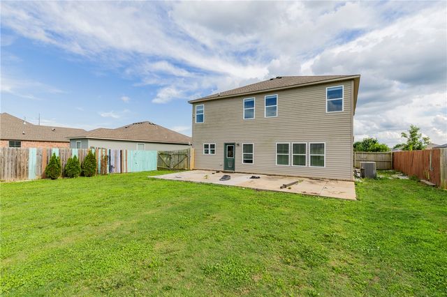 5004 SW Go Green Avenue, Bentonville, AR 72712