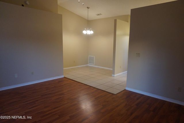 7809 ALLSPICE Circle E, Jacksonville, FL 32244