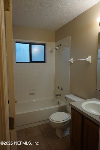 7809 ALLSPICE Circle E, Jacksonville, FL 32244