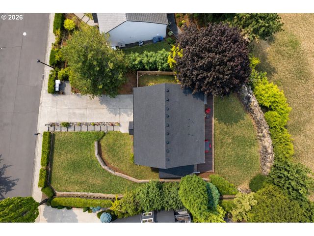 10355 Sw PORTER St, Portland, OR 97225
