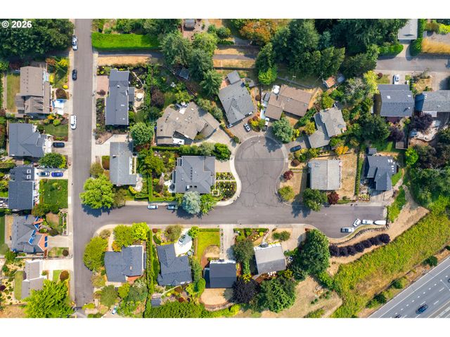 10355 Sw PORTER St, Portland, OR 97225