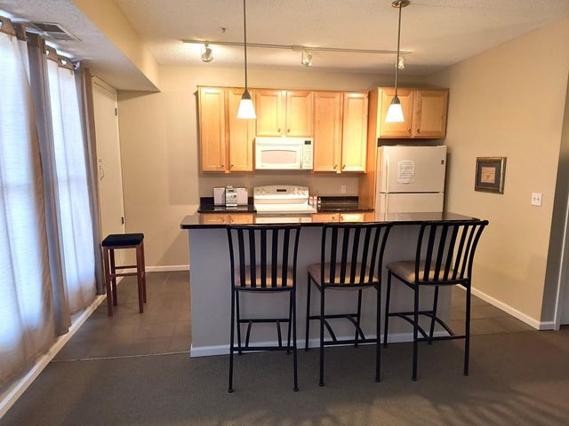 100 4th Avenue N 107, South Saint Paul, MN 55075