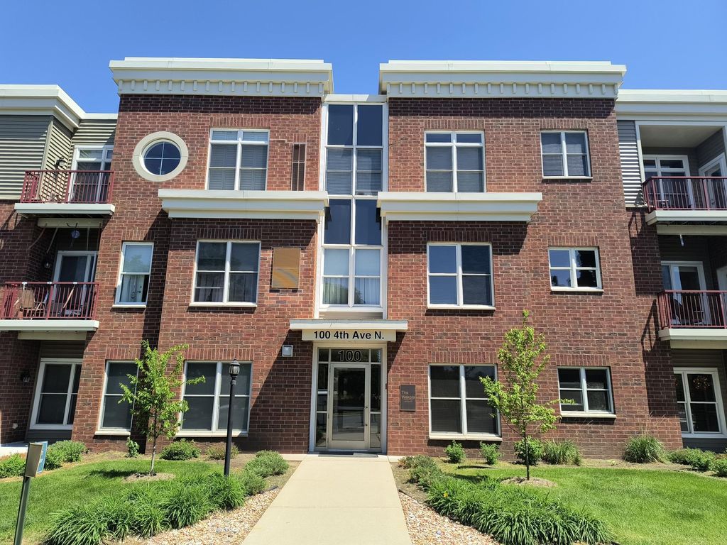 100 4th Avenue N 107, South Saint Paul, MN 55075