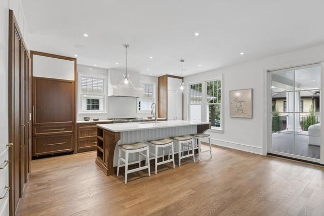 1317 N Highland Avenue NE, Atlanta, GA 30306