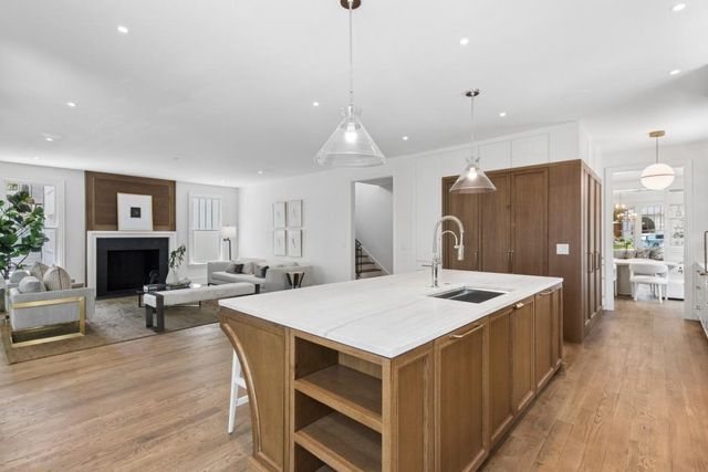 1317 N Highland Avenue NE, Atlanta, GA 30306