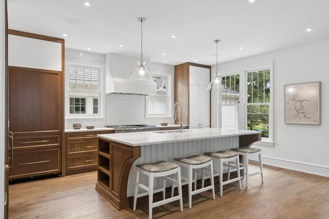 1317 N Highland Avenue NE, Atlanta, GA 30306