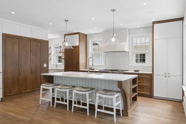 1317 N Highland Avenue NE, Atlanta, GA 30306