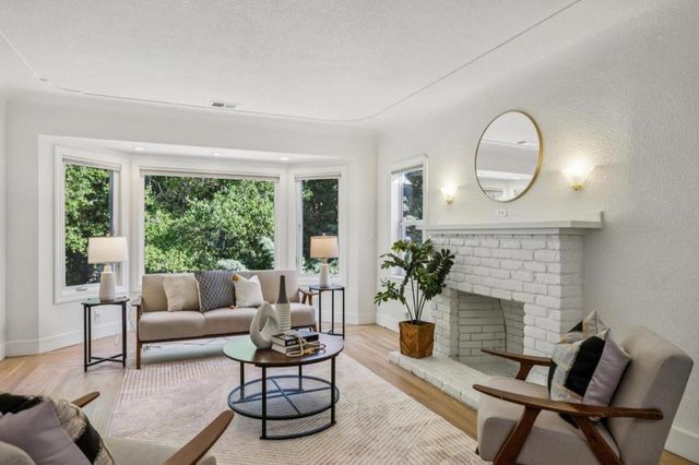 21531 Almaden Road, San Jose, CA 95120