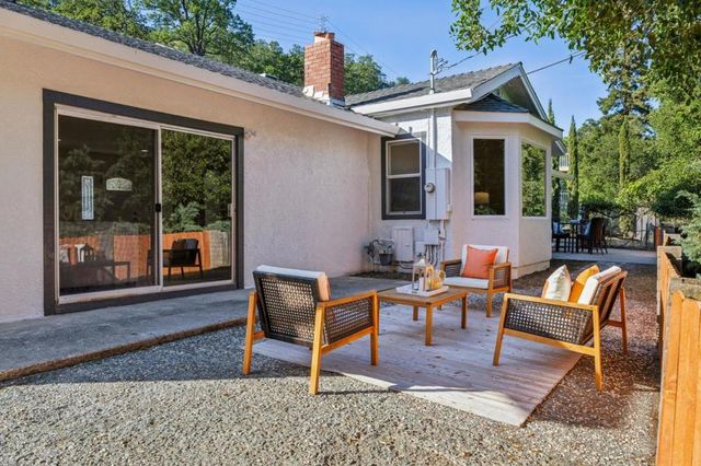 21531 Almaden Road, San Jose, CA 95120