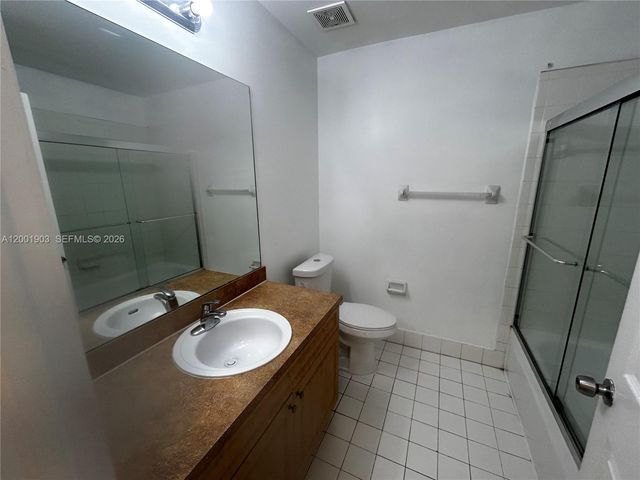 20471 SW 1ST ST, Pembroke Pines, FL 33029