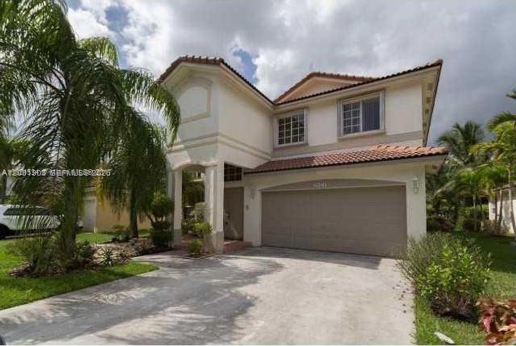 20471 SW 1ST ST, Pembroke Pines, FL 33029