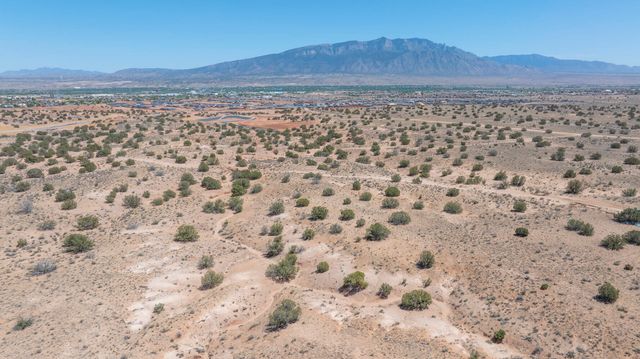 6211 Caldera Road NE, Rio Rancho, NM 87144